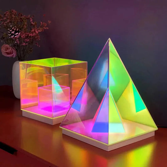 Lampe LED Pyramide/Cube RGB