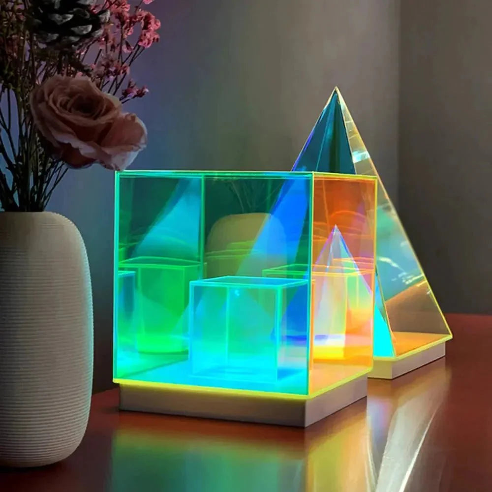 Lampe LED Pyramide/Cube RGB